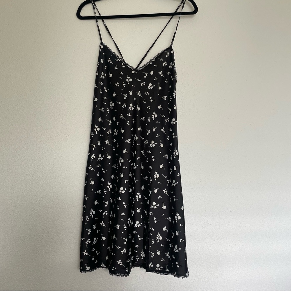 Wild Fable Lace Trim Silky Black Floral Slip Dress MEDIUM